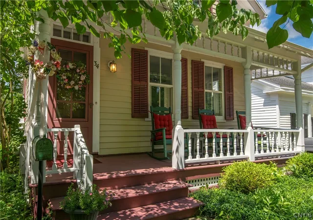 3rd image of 34 Williams St, Clinton, NY 13323 | MLS# S1696262
