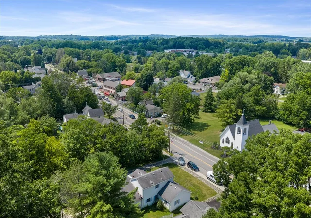 Homes for sale in Mendon, NY | 21 Victor Mendon Rd, Mendon, NY 14506 | MLS# R1697729