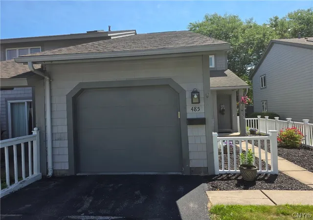 1st image of 485 Summerhaven Dr N #485, East Syracuse, NY 13057 | MLS# S1697486