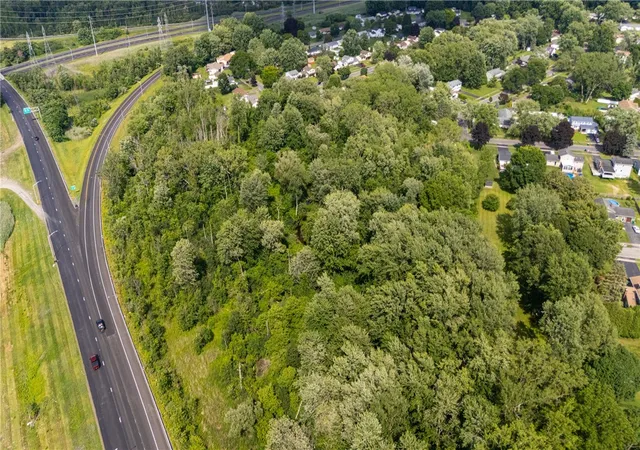 4th image of Paddington Dr, Rochester, NY 14624 | MLS# R1697745