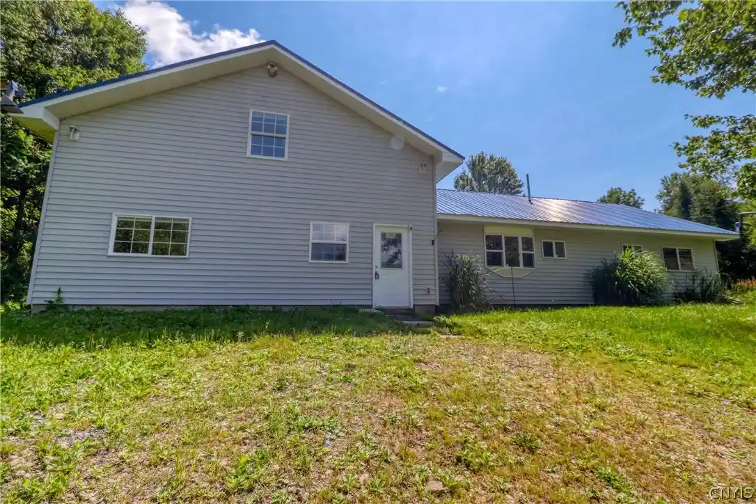 Photo 1 of Single family home for sale at 10066 Point Rock Rd, Lee, NY 13440 | MLS# S1697773 | Listing updated on 2026-10-21