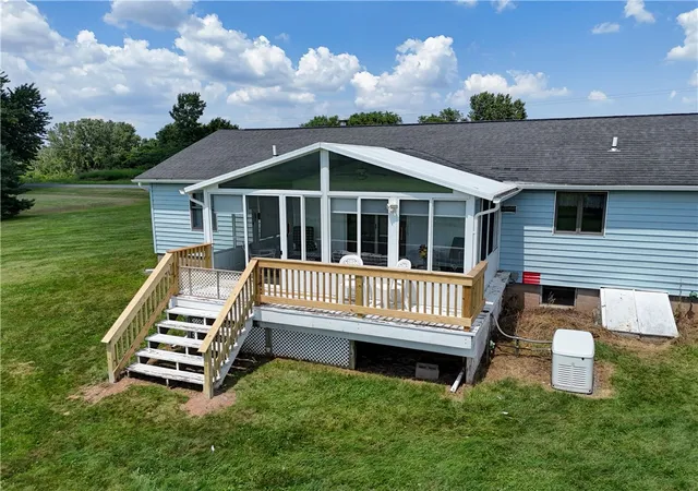 Photo 4 of Sale Pending at 16994 Taylor Rd, Holley, NY 14470 | MLS# R1696684 | Listing updated on 2026-07-23