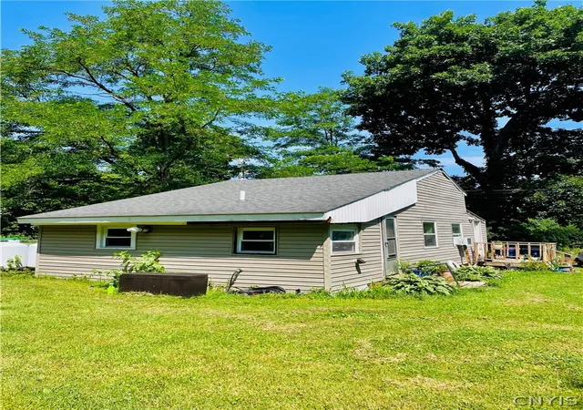 Photo 3 of Sale Pending at 7762 Perry Rd, Baldwinsville, NY 13027 | MLS# S1697395 | Listing updated on 2026-07-23