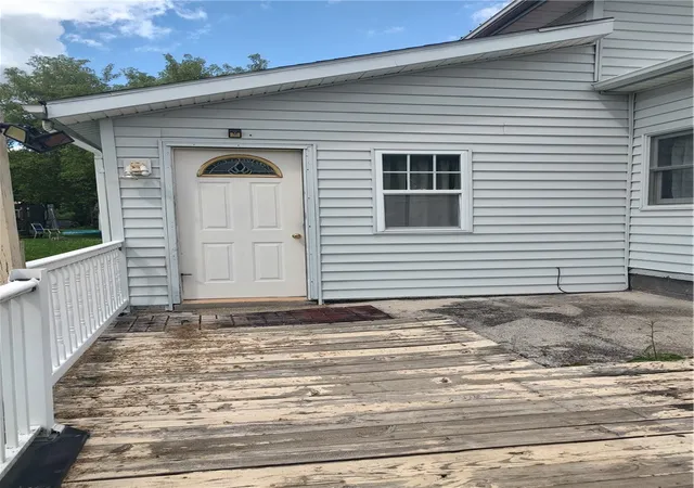 Photo 4 of Sale Pending at 111 E Elizabeth St, Waterloo, NY 13165 | MLS# R1696844 | Listing updated on 2026-07-22