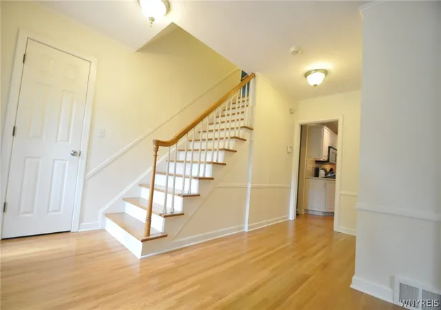 4th image of 58 Ivyhurst Rd, Buffalo, NY 14226 | MLS# B1697853