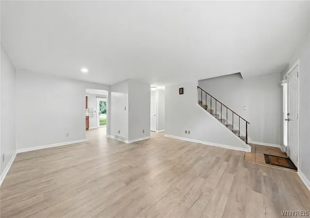 Photo 4 of Sale Pending at 151 Charlesgate Cir, East Amherst, NY 14051 | MLS# B1697580 | Listing updated on 2026-07-28