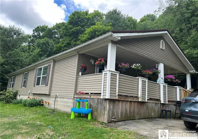 4th image of 229 Mud Creek Rd, Kennedy, NY 14747 | MLS# R1697852