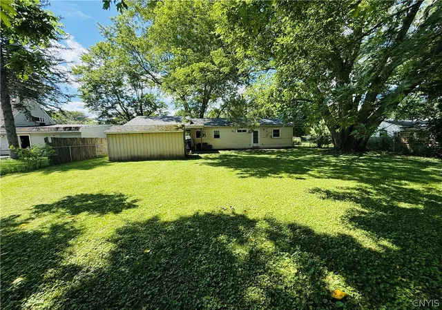 Photo 31 of Sale Pending at 5 Woodcrest Dr, Cortland, NY 13045 | MLS# S1697835 | Listing updated on 2026-07-29