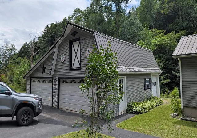 Photo 4 of Sale Pending at 683 Lower 3rd Brk Rd, Walton, NY 13856 | MLS# R1697848 | Listing updated on 2026-07-29