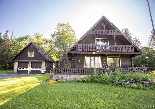 Photo 1 of Single family home for sale at 27 Dublin Meadow, Salamanca, NY 14779 | MLS# B1696957 | Listing updated on 2026-07-29