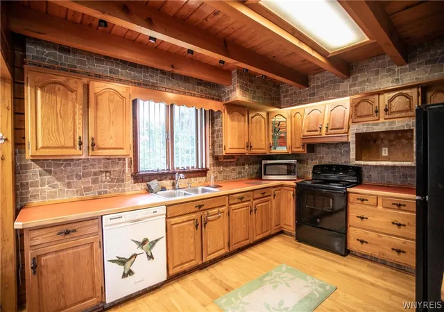 Photo 3 of Single family home for sale at 27 Dublin Meadow, Salamanca, NY 14779 | MLS# B1696957 | Listing updated on 2026-07-29