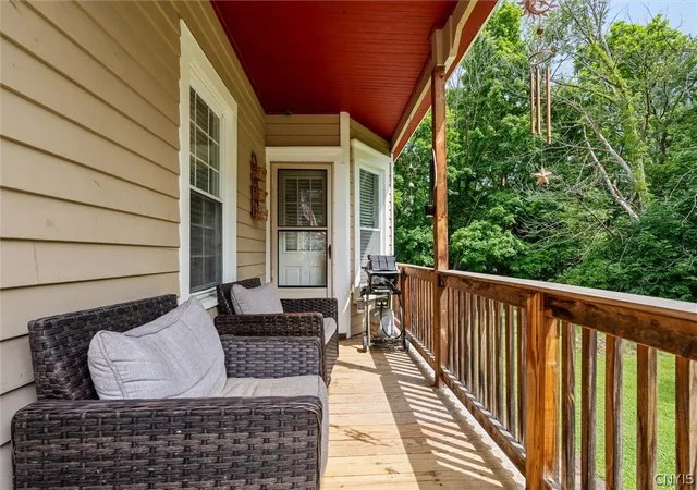 5th image of 26 Clinton St, Elbridge, NY 13080