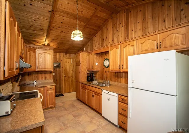 Photo 3 of Sale Pending at 5149 Beeles Rd, Great Valley, NY 14741 | MLS# B1696960 | Listing updated on 2026-07-29