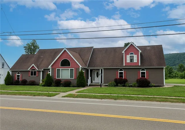 2nd image of 8724 Main St, Campbell, NY 14821 | MLS# R1695655
