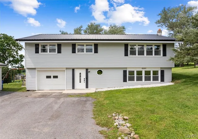3rd image of 6205 Mclain Rd, Oriskany Falls, NY 13425 | MLS# S1697698