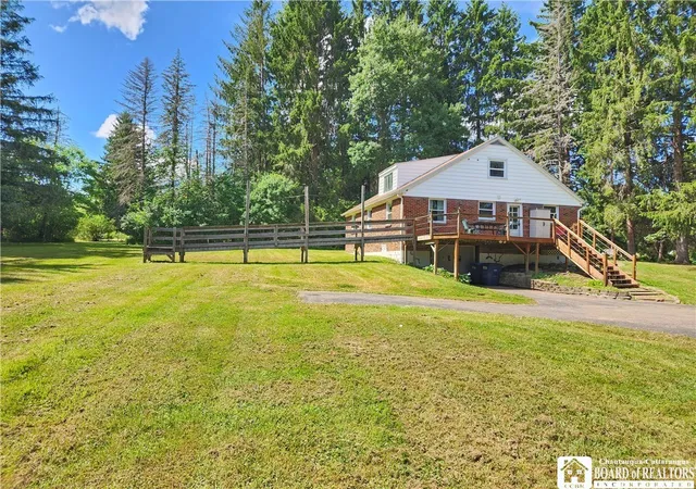 Photo 4 of Sale Pending at 1492 Forest Ave Ext, Jamestown, NY 14701 | MLS# R1697851 | Listing updated on 2026-07-26