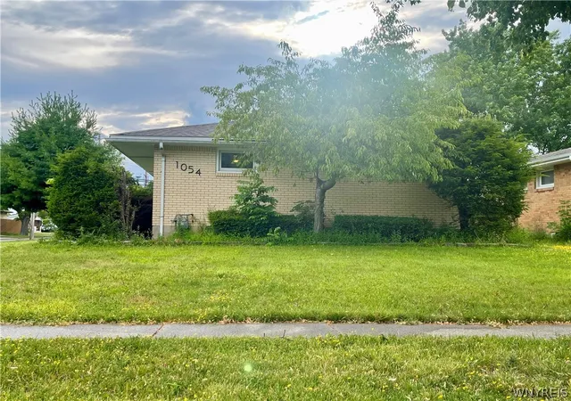25th image of 1054 Woodstock Ave, Tonawanda, NY 14150 | MLS# B1697890