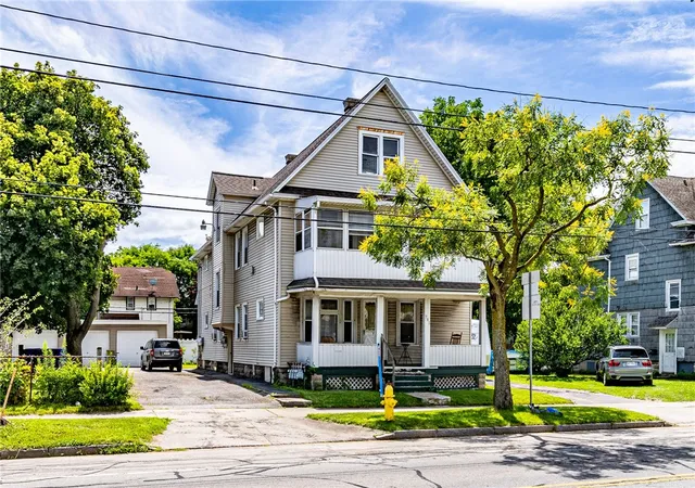 2nd image of 791 Norton St, Rochester, NY 14621 | MLS# R1697800