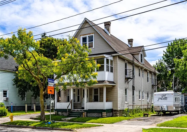 Photo 3 of Sale Pending at 791 Norton St, Rochester, NY 14621 | MLS# R1697800 | Listing updated on 2026-07-31