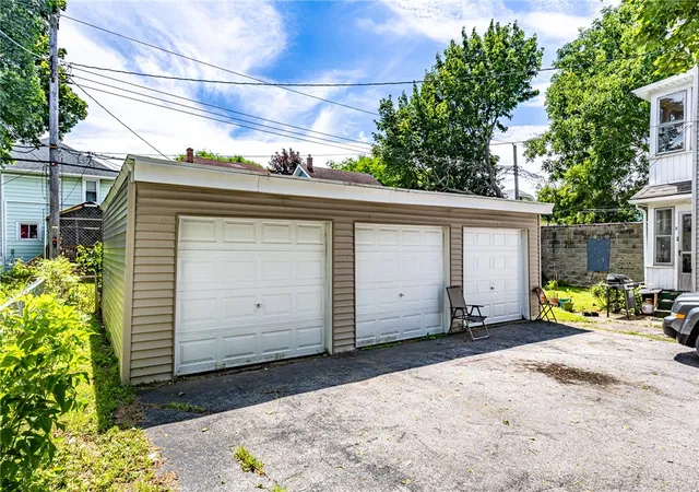 Listing Photo 4 - Condo for sale in building located at 791 Norton St, Rochester, NY 14621