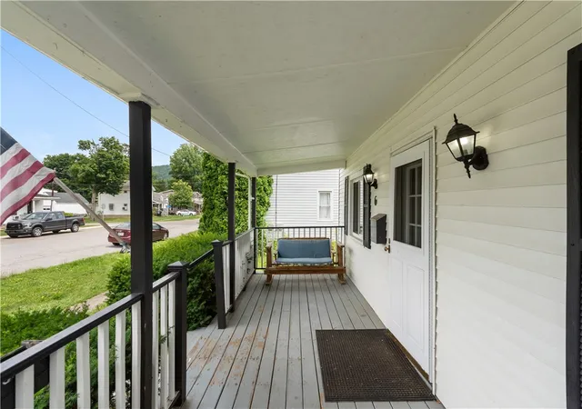 4th image of 6 William St, Dansville, NY 14437 | MLS# R1697516