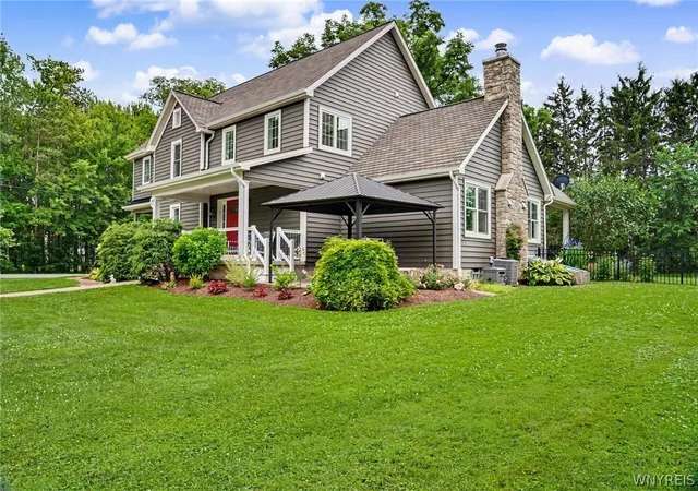 2nd image of 6600 Dye Rd, Akron, NY 14001 | MLS# B1695847