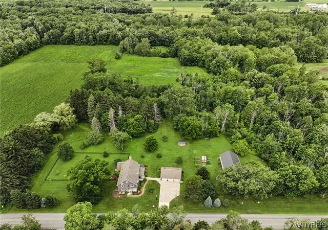 4th image of 6600 Dye Rd, Akron, NY 14001 | MLS# B1695847