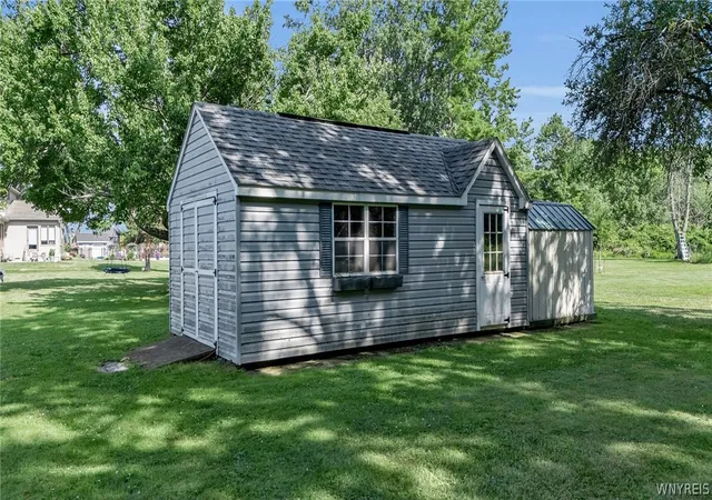 4th image of 4564 E River Rd, Grand Island, NY 14072 | MLS# B1697928