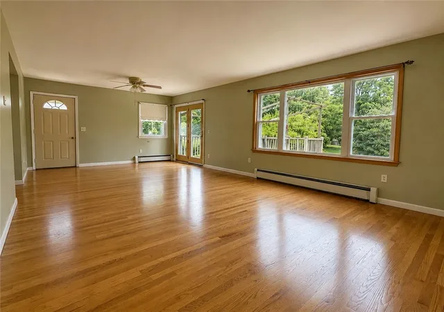 Photo 4 of Sale Pending at 13 Adams St, Seneca Falls, NY 13148 | MLS# R1697780 | Listing updated on 2026-07-19