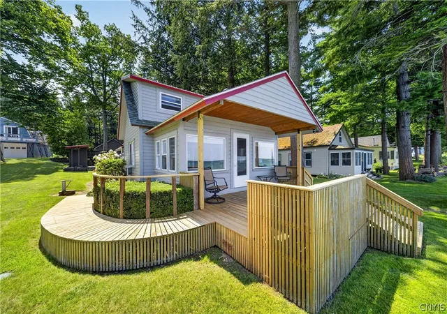 1st image of 50 Wintergreen Point Dr, Oswego, NY 13126 | MLS# S1697527