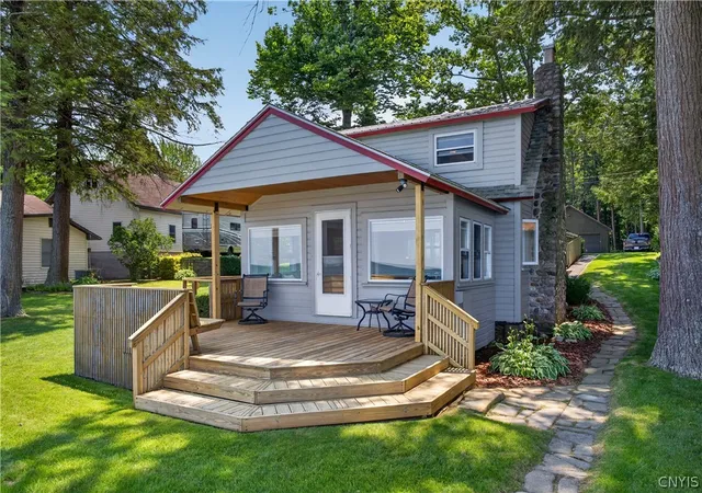 2nd image of 50 Wintergreen Point Dr, Oswego, NY 13126 | MLS# S1697527