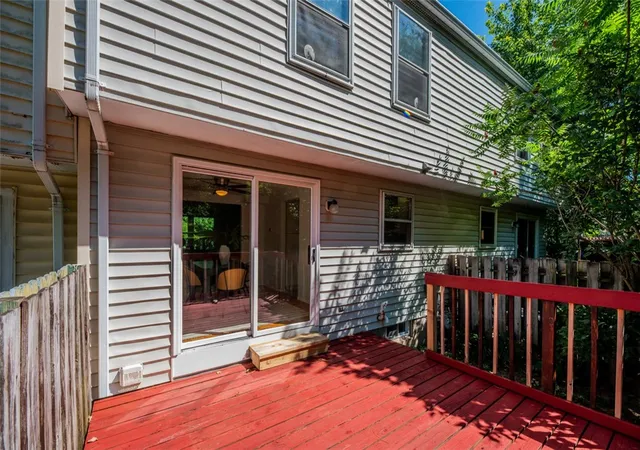 Listing Photo 2 - Condo for sale in building located at 3210 Sherwood Dr, Walworth, NY 14568 - Unit #