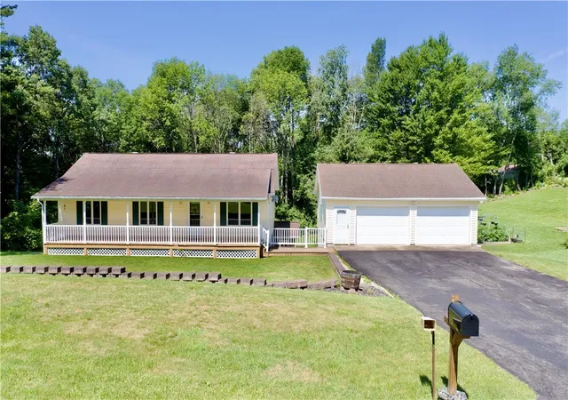 1st image of 148 Collins Dr, Oneonta, NY 13820 | MLS# R1697565