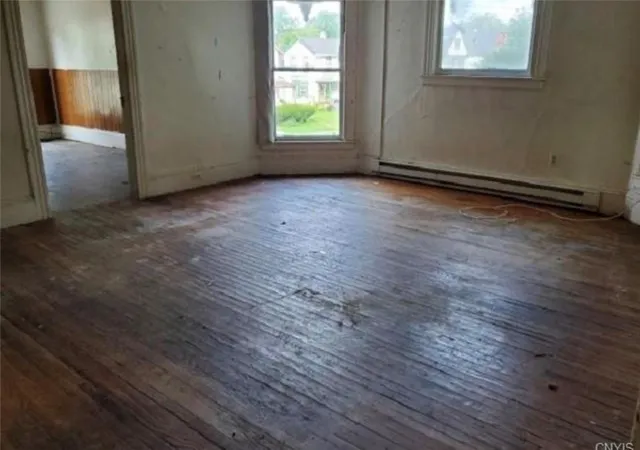 Listing Photo 2 - Condo for sale in building located at 501 Spaulding St, Elmira, NY 14904 - Unit #