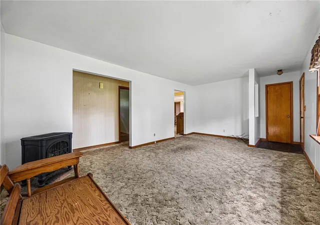 5th image of 40 Ramblewood Dr, North Chili, NY 14514 | MLS# R1698048