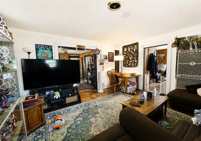Listing Photo 5 - Condo for sale in building located at 4 Joy St, Lyons, NY 14489