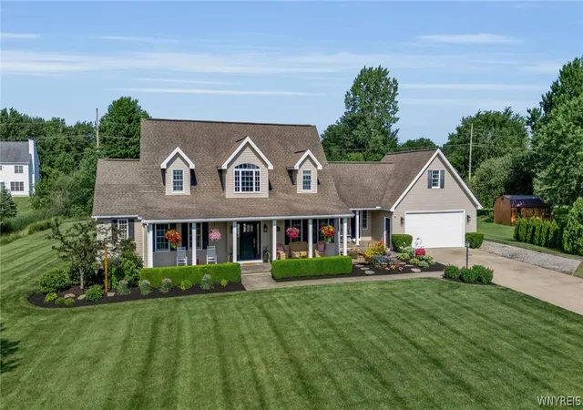 2nd image of 5522 Forest Hill Rd, Lockport, NY 14094 | MLS# B1697669