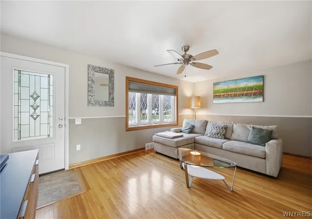 4th image of 1310 Moll St, North Tonawanda, NY 14120 | MLS# B1696450
