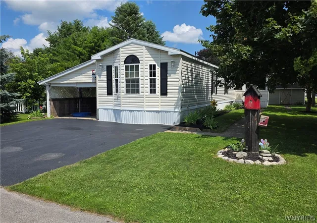 Photo 2 of Sale Pending at 3233 Pratt Rd #30B, Batavia, NY 14020 | MLS# B1698079 | Listing updated on 2026-07-30