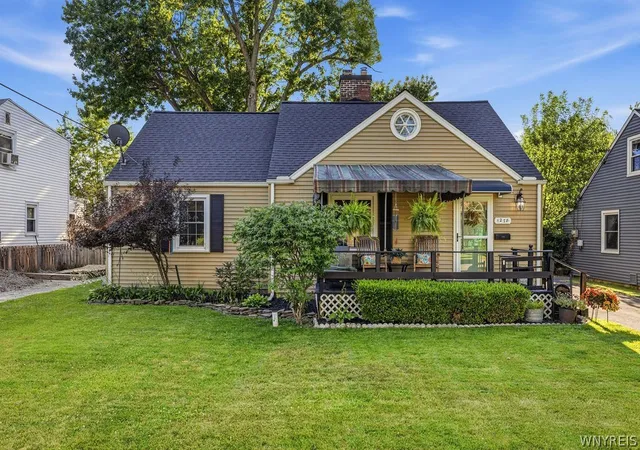 1st image of 1278 E Park Rd, Grand Island, NY 14072 | MLS# B1697281