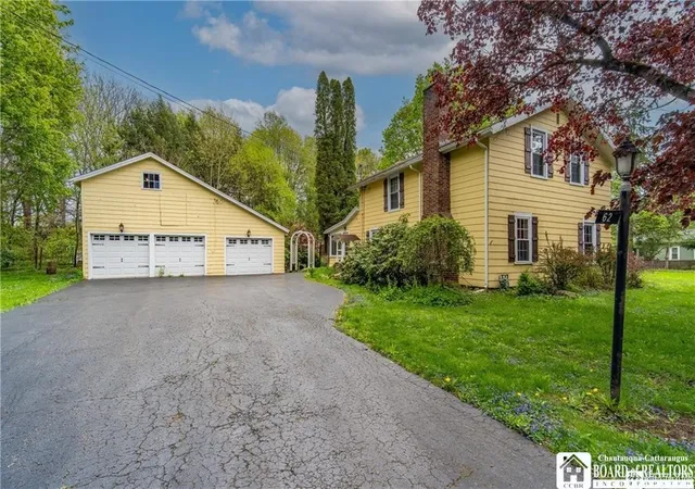 Photo 2 of Single family home for sale at 62 Ivory St, Frewsburg, NY 14738 | MLS# R1697610 | Listing updated on 2026-07-20