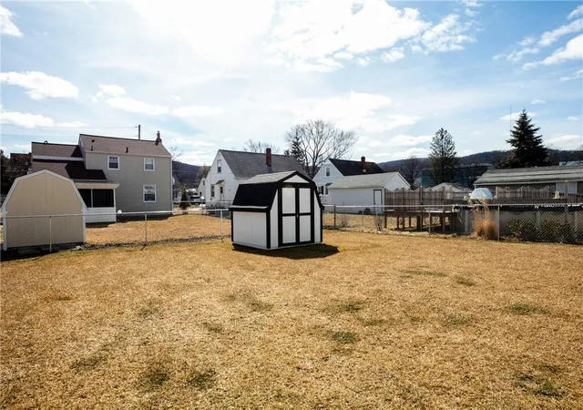 26th image of 182 North Pl, Corning, NY 14830 | MLS# R1696325