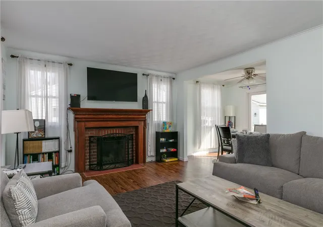 3rd image of 182 North Pl, Corning, NY 14830 | MLS# R1696325