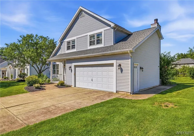 3rd image of 705 Sara Ct, Lewiston, NY 14092 | MLS# B1697802