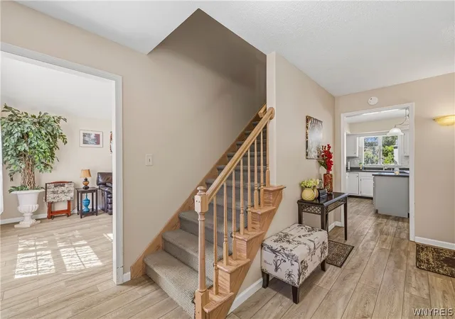 4th image of 705 Sara Ct, Lewiston, NY 14092 | MLS# B1697802