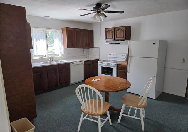 4th image of 668 Long Pond Rd Rd, Rochester, NY 14612 | MLS# R1697873
