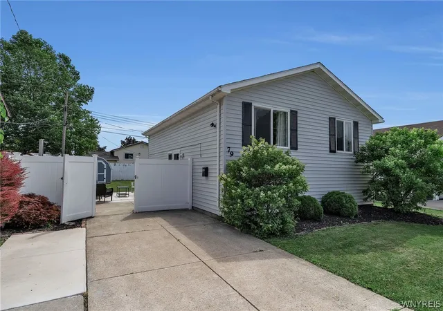 3rd image of 79 Terrell St, Depew, NY 14043 | MLS# B1697951