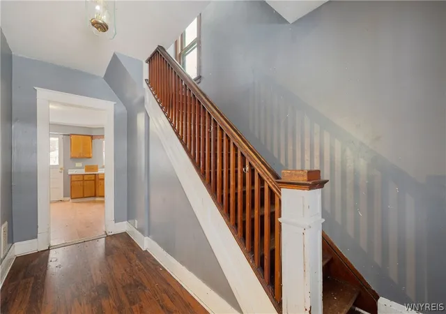 Photo 3 of Single family home for sale at 1703 Niagara St, Niagara Falls, NY 14303 | MLS# B1697180 | Listing updated on 2026-07-14