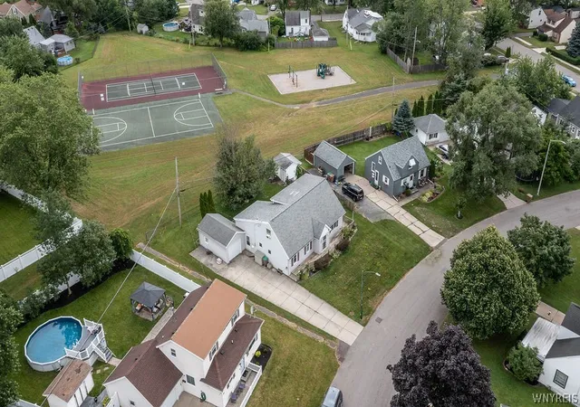 3rd image of 23 Cherry Ln, Cheektowaga, NY 14225 | MLS# B1697738