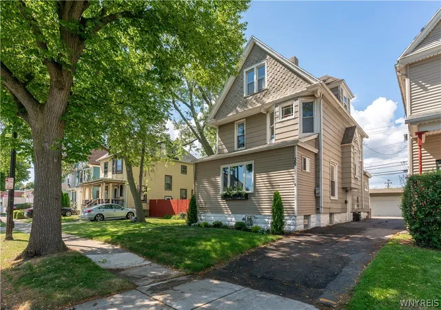 Photo 1 of Sale Pending at 30 Villa Ave, Buffalo, NY 14216 | MLS# B1697962 | Listing updated on 2026-08-01